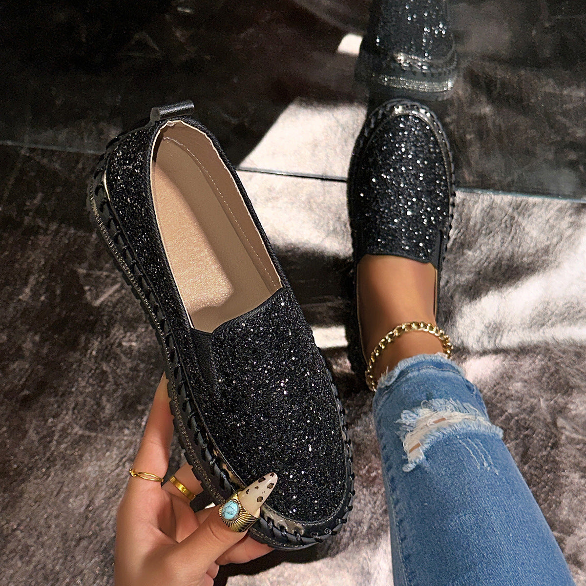 Elegant Sequin Sparkling Slip-On Flats