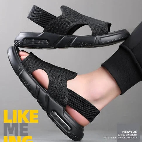 Soft Sole Woven Sandals [Black color]